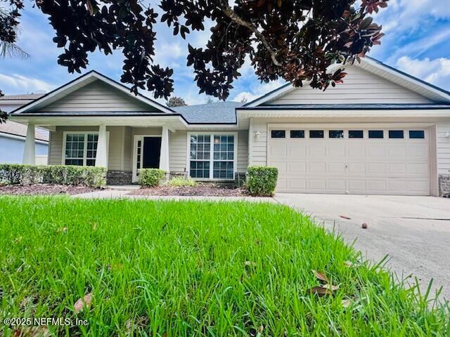 property at 3020 Fort Caroline Ct
