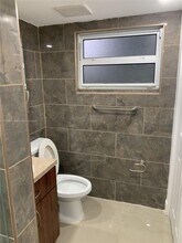 2806 Taylor St-Unit -A in Hollywood, FL - Building Photo - Building Photo