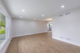 9418 S 87th Ave in Hickory Hills, IL - Building Photo - Building Photo