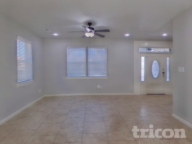 624 Nora Ln, Unit 619 in Desoto, TX - Building Photo - Building Photo