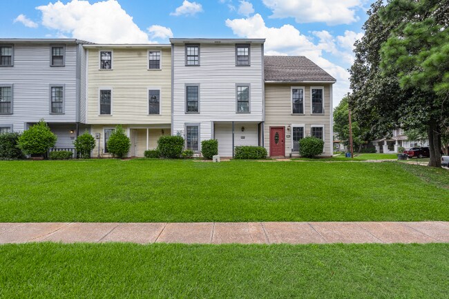 2500 Centenary Blvd in Shreveport, LA - Building Photo - Building Photo