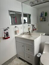 326 Andover E in West Palm Beach, FL - Building Photo - Building Photo