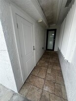 18560 SW 128th Ave in Miami, FL - Building Photo