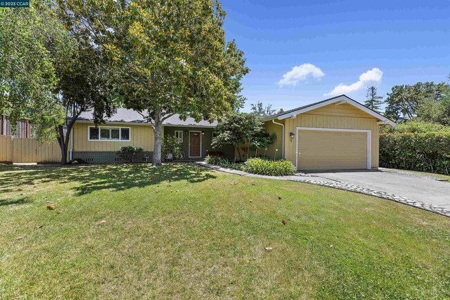 property at 5 Thune Ave