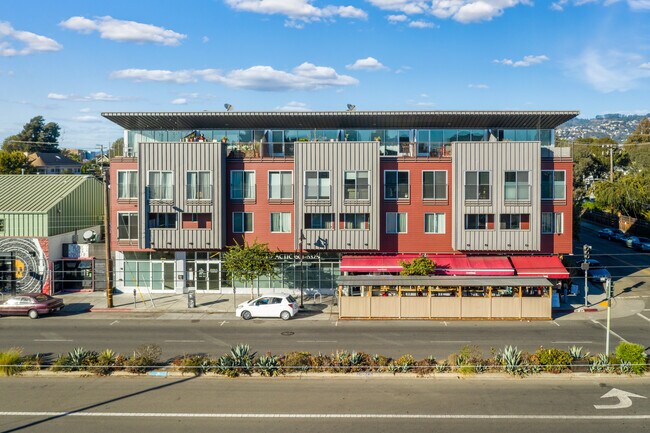 400-414 40th St in Oakland, CA - Building Photo - Building Photo