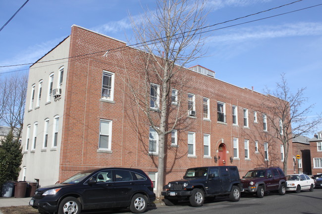 1441 Hobart Ave in Bronx, NY - Building Photo - Building Photo