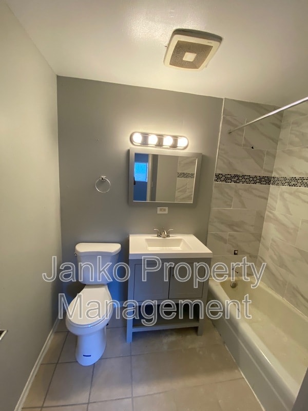 3040 Chicago Rd in South Chicago Heights, IL - Building Photo - Building Photo