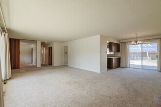 328 Mayfair Dr in Grand Junction, CO - Building Photo - Building Photo