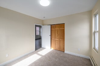 York Street Apartments in Hartford, CT - Building Photo - Interior Photo