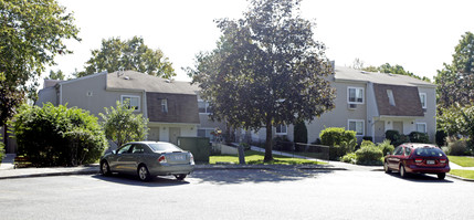 Spook Rock Senior Center in Suffern, NY - Building Photo - Building Photo