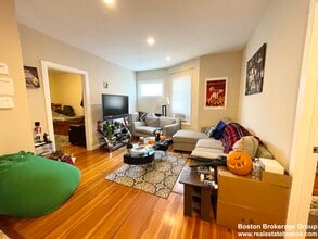 25 Sudan St, Unit 3 in Boston, MA - Building Photo - Building Photo