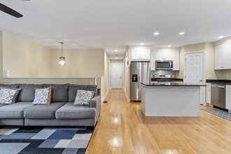 2 Worden Rd in Tyngsboro, MA - Building Photo - Building Photo