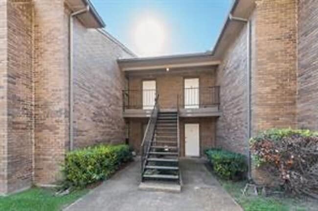 4464 Chaha Rd in Garland, TX - Building Photo - Building Photo