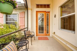10541 Bella Vista Dr in Ft. Myers, FL - Building Photo - Building Photo