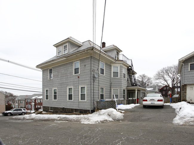 2 Albion St in Salem, MA - Foto de edificio - Building Photo