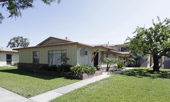 2142 W Juno Ave in Anaheim, CA - Building Photo