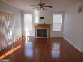 6 Palmer Ct in Glassboro, NJ - Building Photo