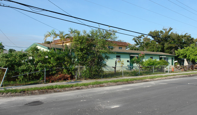 730b NW 5th St in Fort Lauderdale, FL - Building Photo - Building Photo