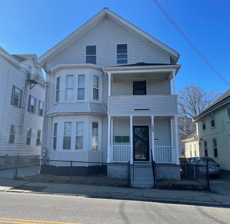 199 Pawtucket Ave in Pawtucket, RI - Building Photo