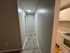 958 Wethersfield Ave in Hartford, CT - Building Photo - Building Photo