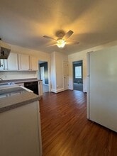 674 E Washington St, Unit 1 in North Attleborough, MA - Building Photo - Building Photo