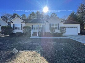 1039 Loch Lomond Cir in Concord, NC - Building Photo