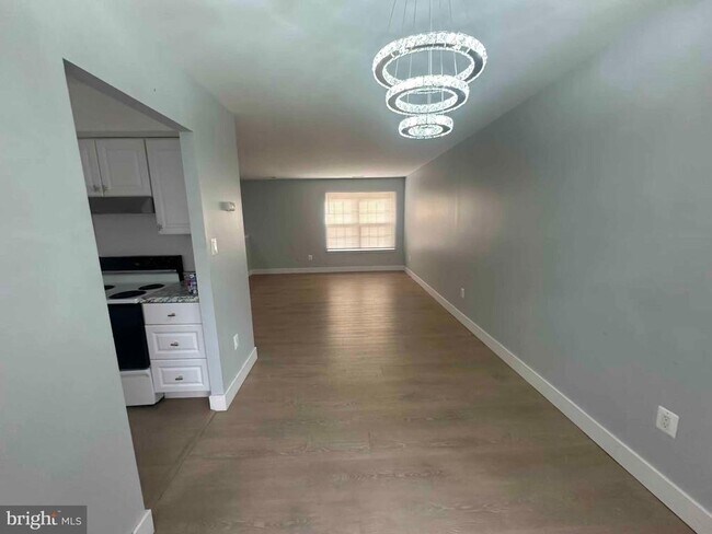 104 Willow Turn in Mount Laurel, NJ - Building Photo - Building Photo