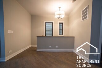 2222 W Palmer St-Unit -1 in Chicago, IL - Building Photo - Building Photo