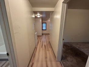 116 W Biddle St in Jackson, MI - Building Photo - Building Photo