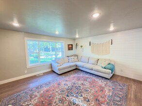 4241 Chapel Vw Cir in Provo, UT - Building Photo - Building Photo