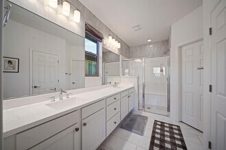 4610 Cactus Wren Rd in Wickenburg, AZ - Foto de edificio - Building Photo