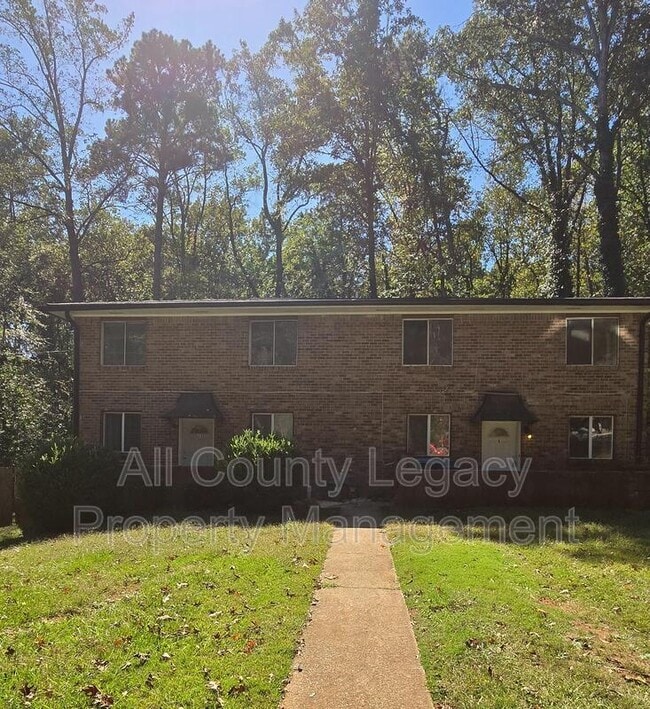 property at 4902 Valley Dale Ct SW