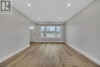 234 Stevenson St N in Guelph, ON - Building Photo - Building Photo