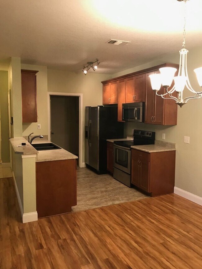 2014 Hemingway Cir in Haines City, FL - Building Photo - Building Photo