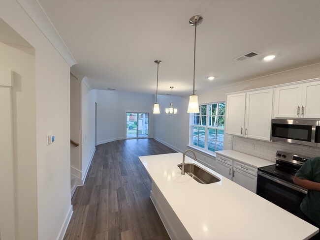 1 Wildewood Park Dr in Columbia, SC - Building Photo - Building Photo