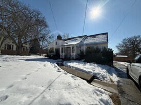 3175 Ramona Ave in Cincinnati, OH - Building Photo