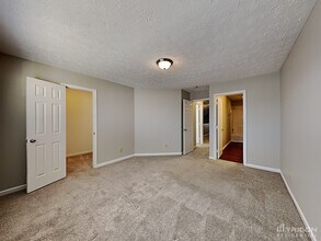 4452 Redcliff N Ln in Plainfield, IN - Building Photo - Building Photo
