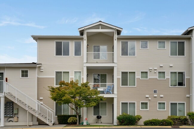 property at 14915 38th Dr SE