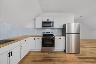 30 Cypress St in Providence, RI - Building Photo - Building Photo