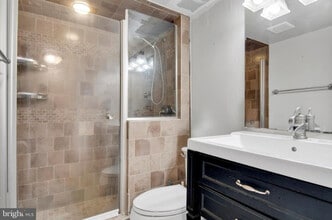 13907 Grove Ct in Woodbridge, VA - Building Photo - Building Photo