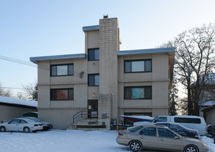 1709 S Ferry St in Anoka, MN - Building Photo - Building Photo