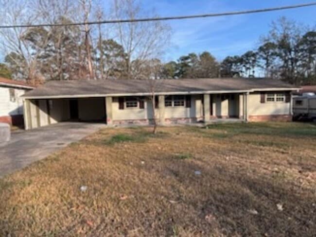 property at 304 Catalina Cir