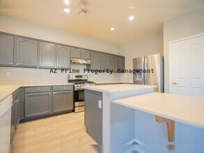 9461 W Quail Ave in Peoria, AZ - Building Photo - Building Photo