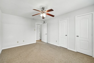 Reserve at Westwood in Houston, TX - Building Photo - Building Photo