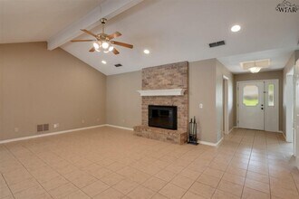 4301 Shady Ln in Wichita Falls, TX - Building Photo - Building Photo