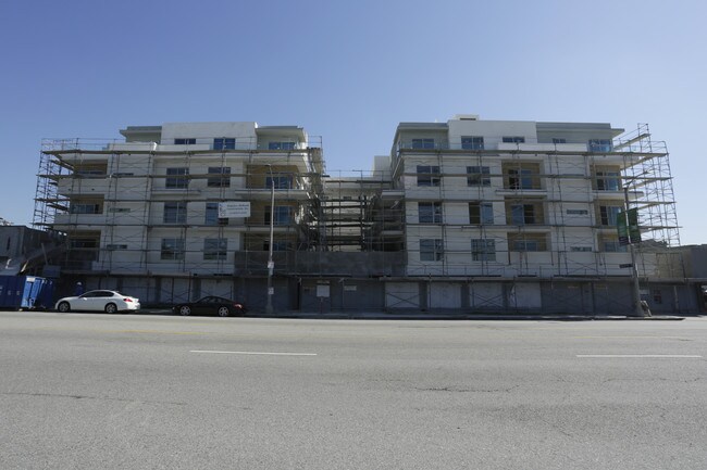 Hampstead Heath in Los Angeles, CA - Foto de edificio - Building Photo