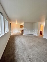 112 126th St E in Parkland, WA - Building Photo - Building Photo