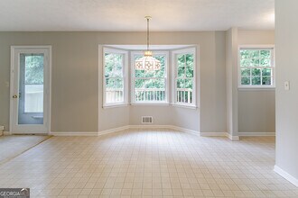 3620 Knoll Crest Trail in Buford, GA - Building Photo - Building Photo