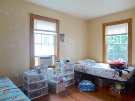 17 Alpine St, Unit 2 in Boston, MA - Building Photo