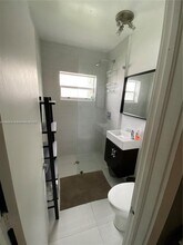 1604 Drexel Ave in Miami Beach, FL - Building Photo - Building Photo